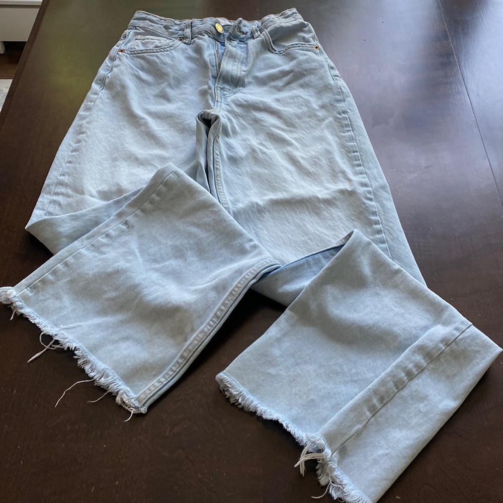 Women’s Zara wide leg jeans, Size 2